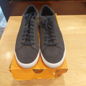 NIB NIKE Blue Suede Sneakers